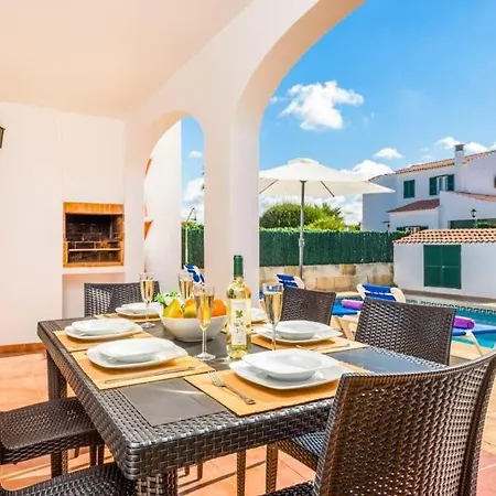 Cala'n Blanes Sleeps 6 Pool Air Con Wifi Villa *